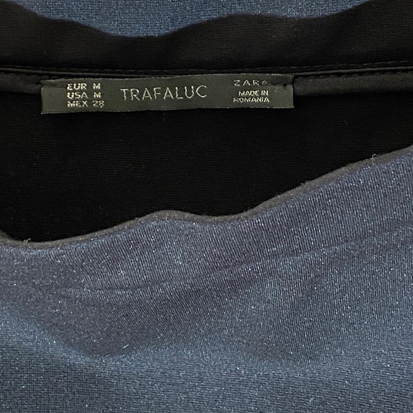 ZARA - Black midi skirt with Lace bottom - Picture 2 of 6